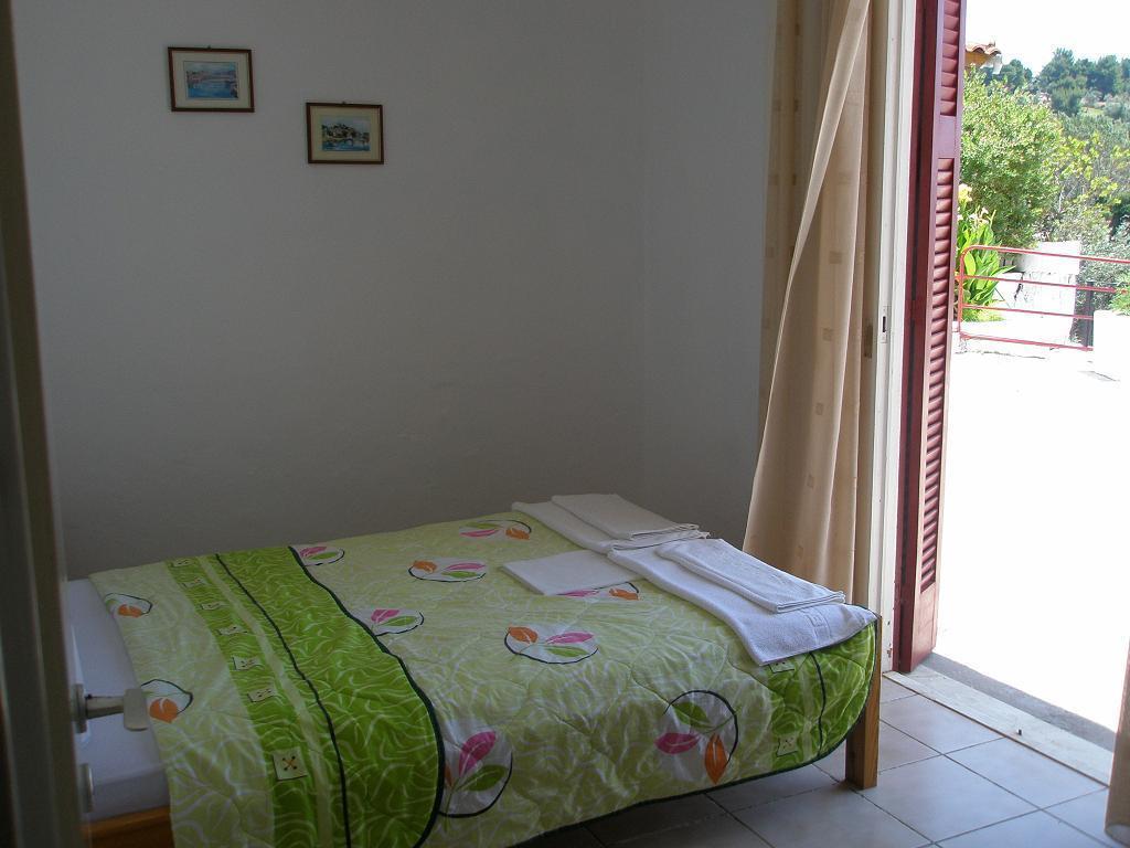 Villa Zaharo And Lilian Apartments Трулос Номер фото