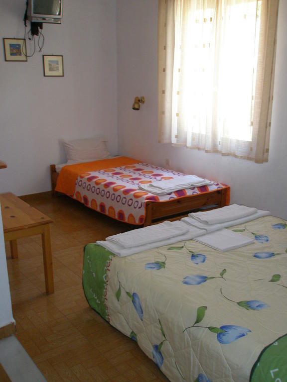Villa Zaharo And Lilian Apartments Трулос Екстер'єр фото
