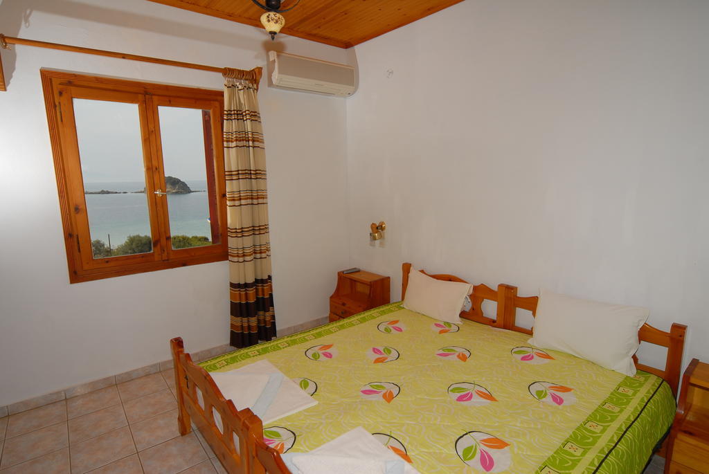 Villa Zaharo And Lilian Apartments Трулос Номер фото